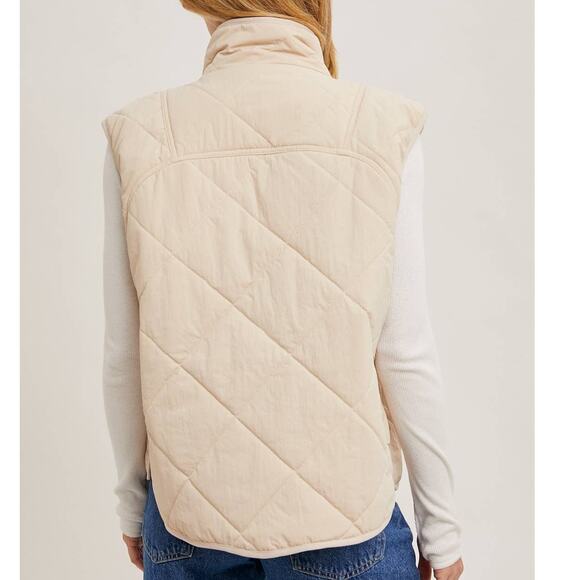 Button Down Quilted Puffer Vest with Pockets Creamy Beige - Picture 9 of 12